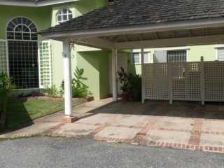 Kingston 8, Kingston / St. Andrew, Jamaica - Townhouse for Lease/rental